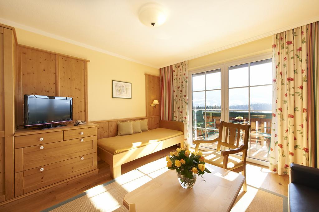 Hotel Martin Ramsau am Dachstein Oda fotoğraf
