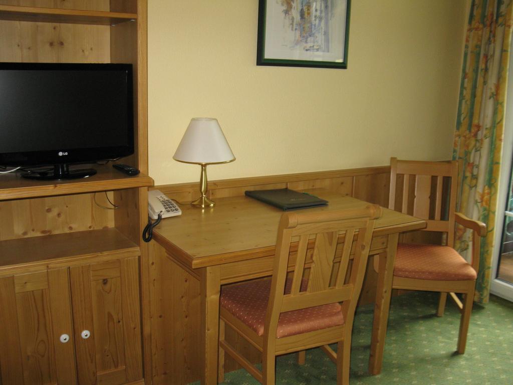 Hotel Martin Ramsau am Dachstein Oda fotoğraf