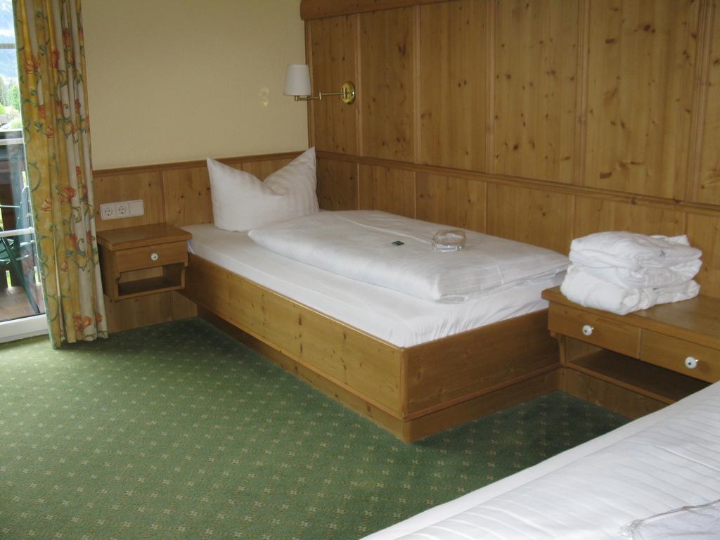 Hotel Martin Ramsau am Dachstein Oda fotoğraf